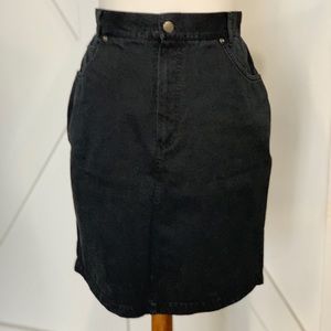 Gap black jean skirt